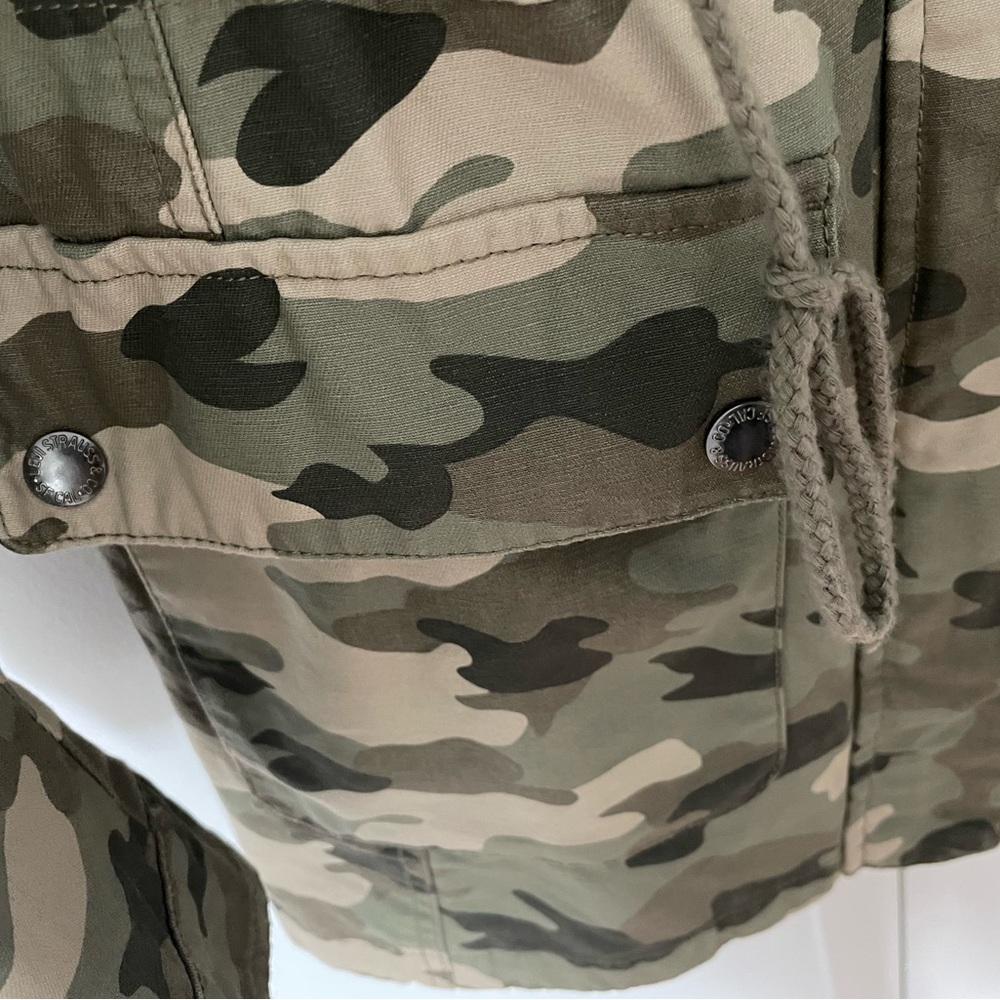 Levi’s camo jacket - Picture 10 of 10